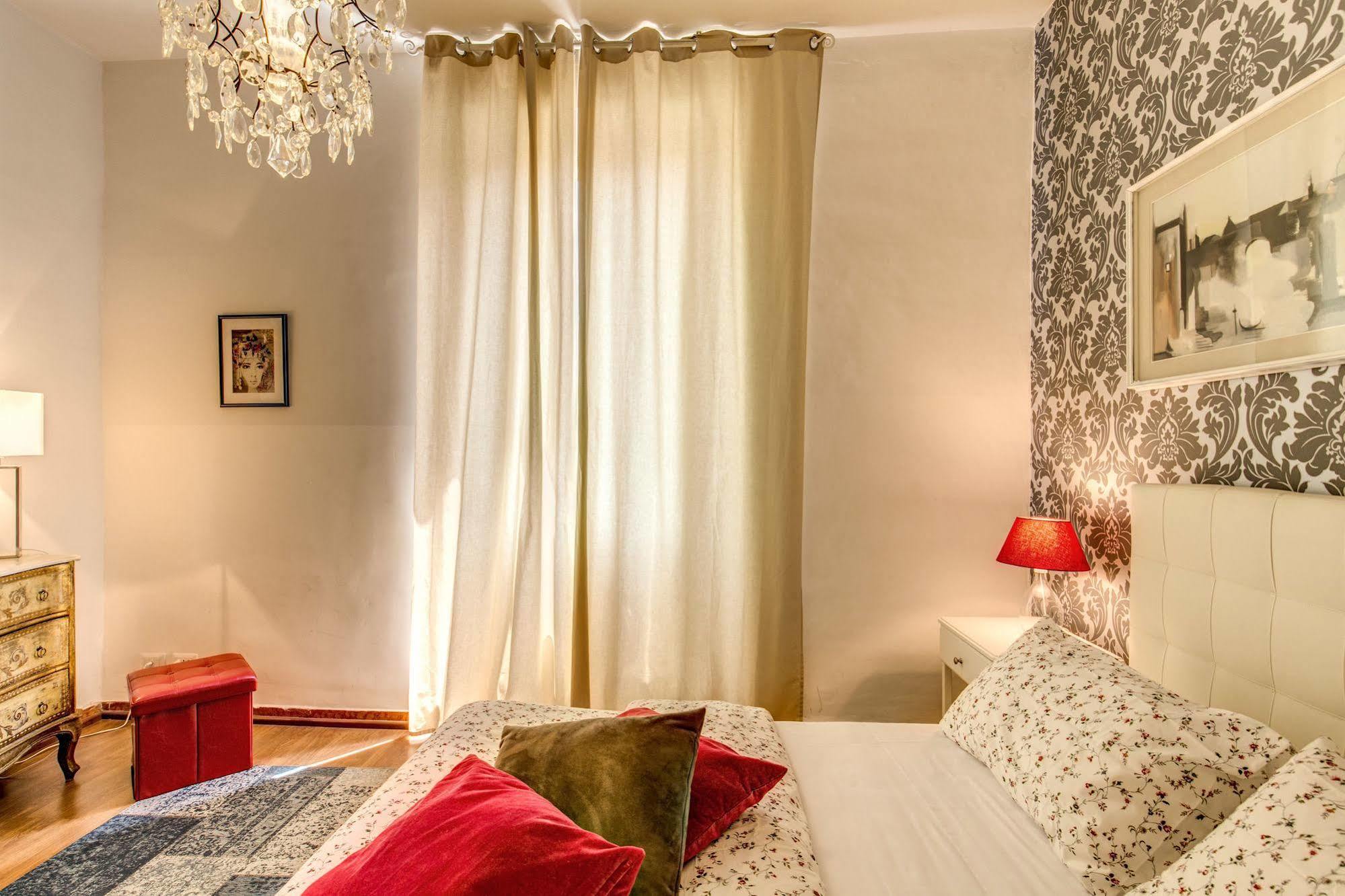 Aweshomeitaly - Spagna Glamour Life Penthouse Roma Eksteriør bilde